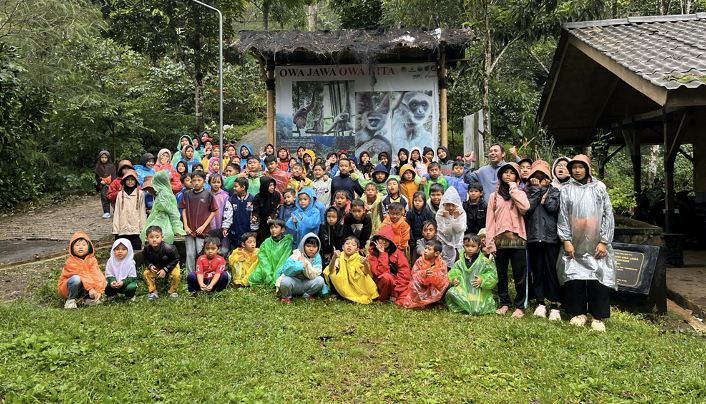 Javan Gibbon Foundation team delivering conservation education with local students